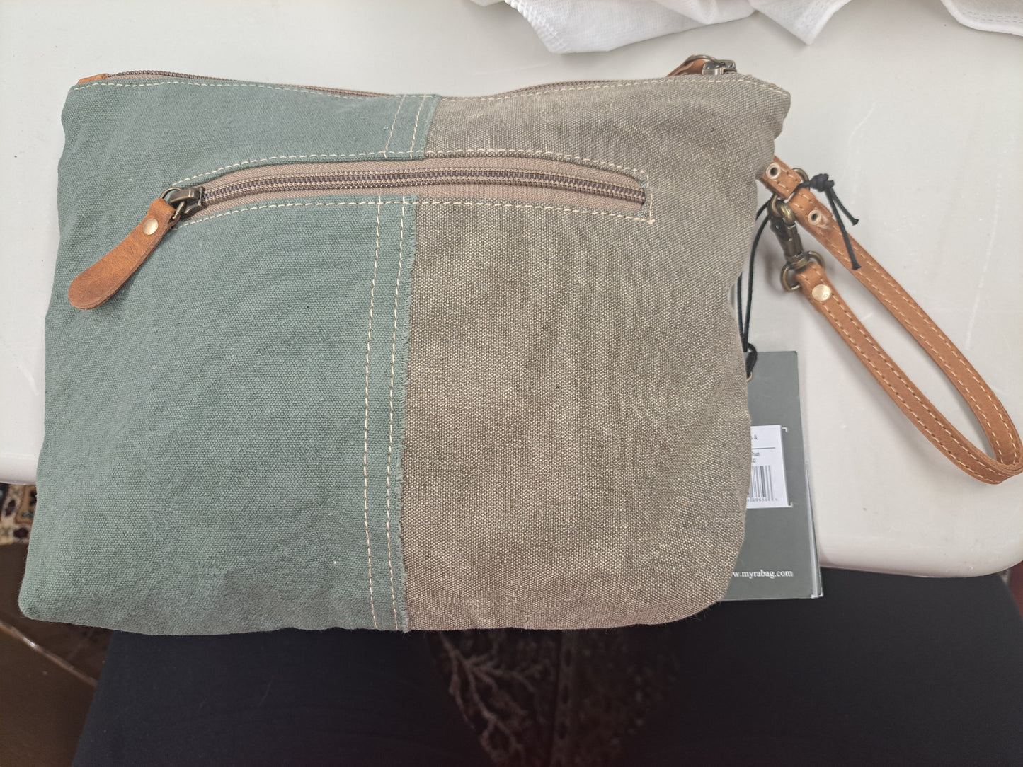 Myra wristlet