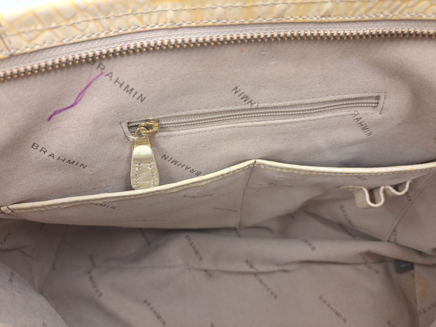 Brahmin Leather Croc Embossed Cream Tote *previously loved*