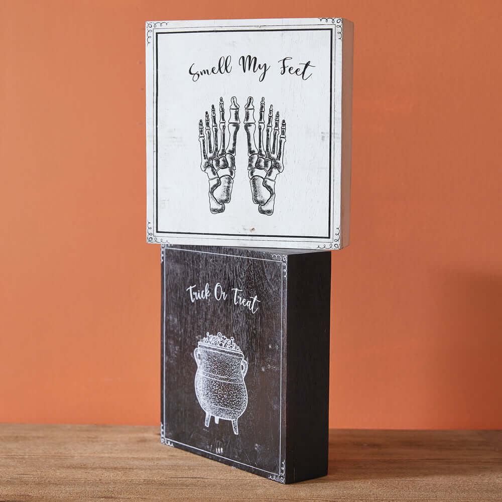 Trick-or-Treat Smell My Feet Vintage Halloween Wood Block Signs Set