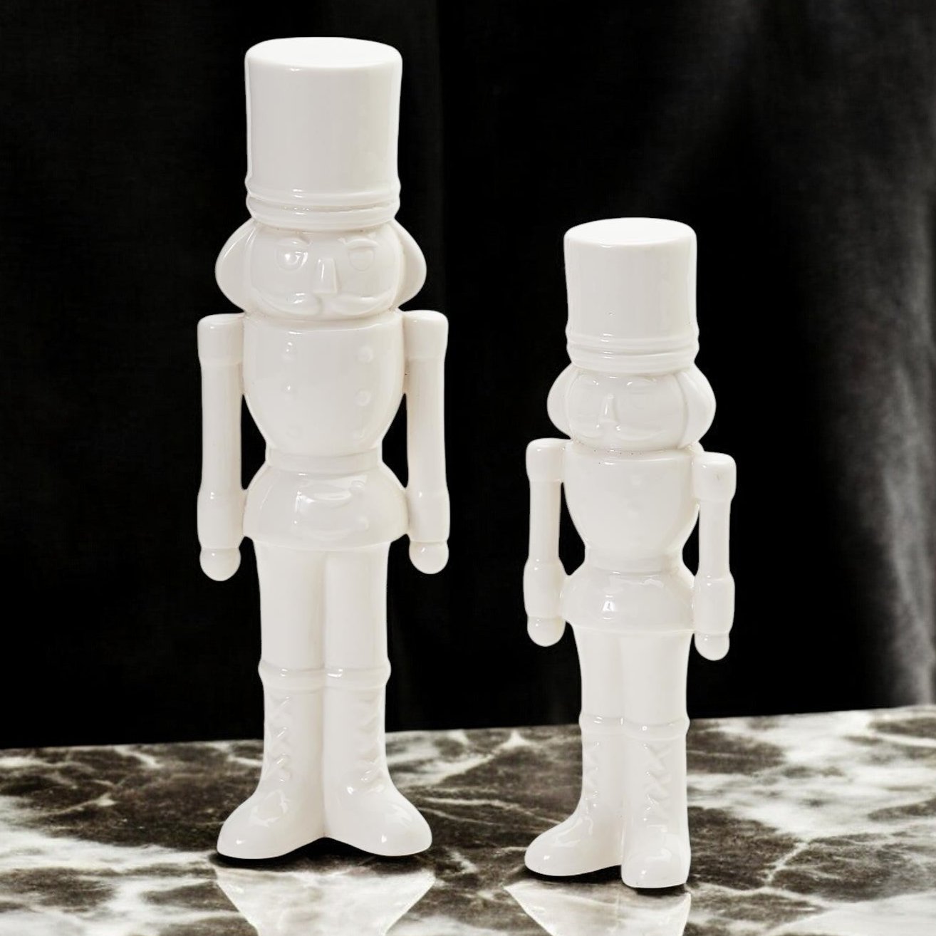 Porcelain Nutcracker Set White