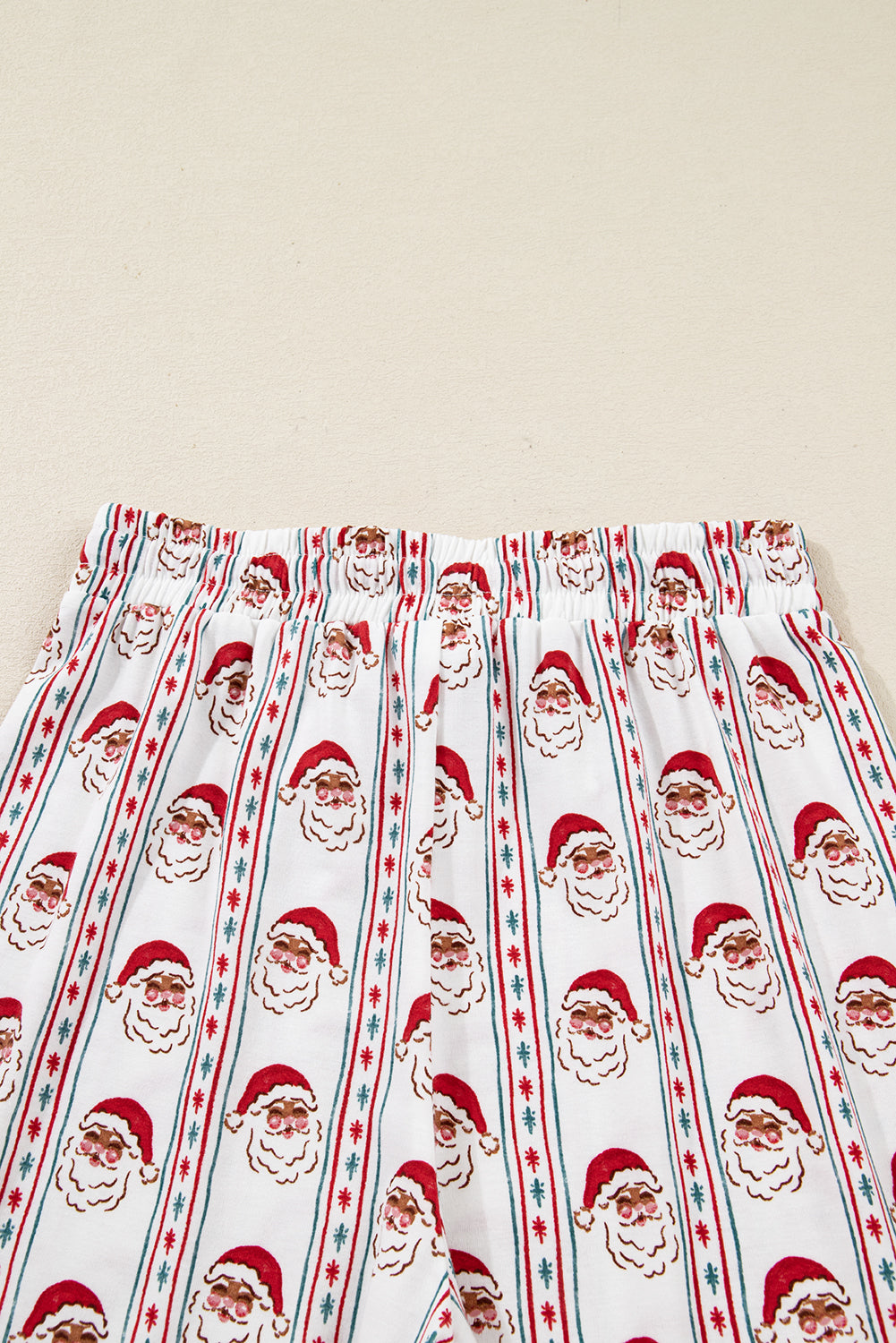 White Christmas Santa Claus Print Long Sleeve Pajama Set