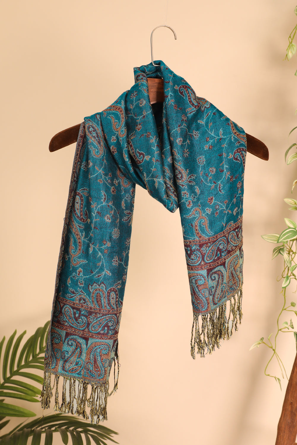 Peacock Blue Retro Paisley Print Tassel Trim Scarf