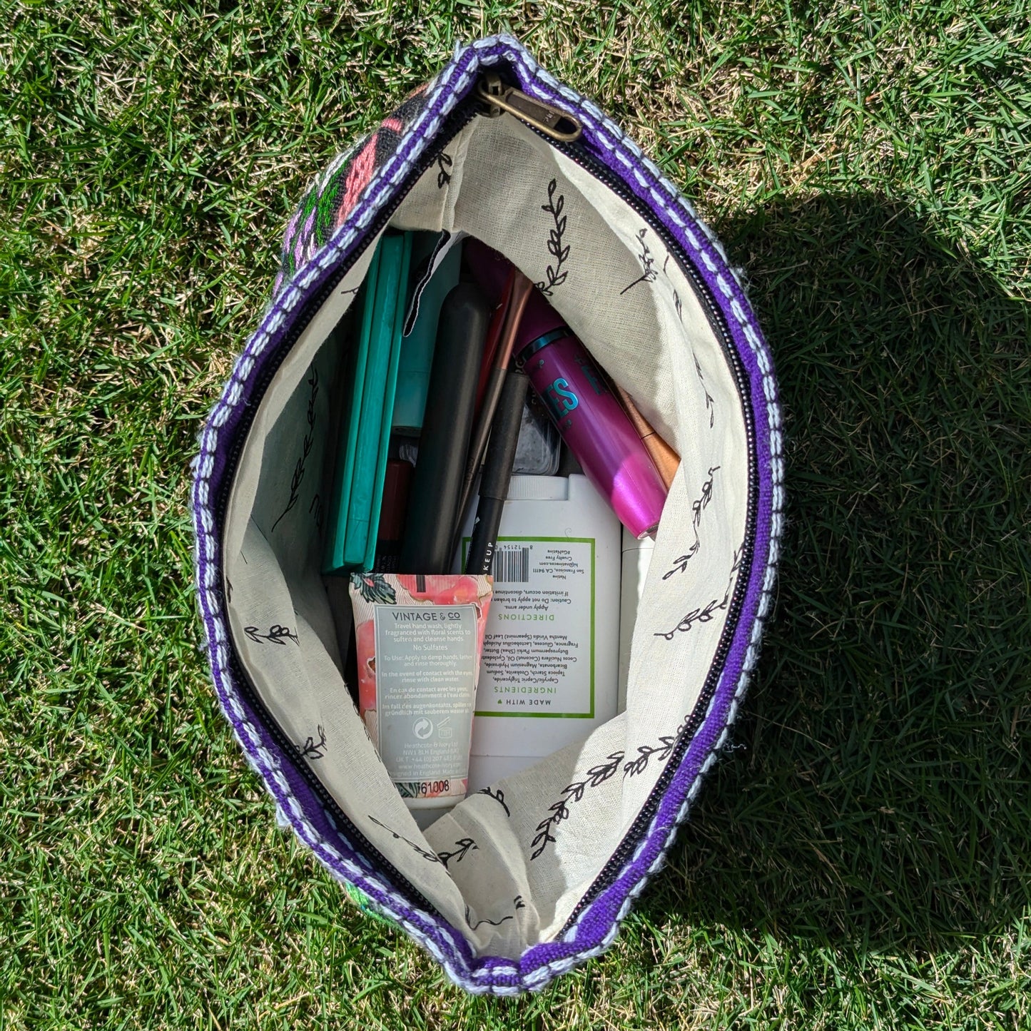 Upcycled Jute Burlap Fabric Zippered Makeup Bag