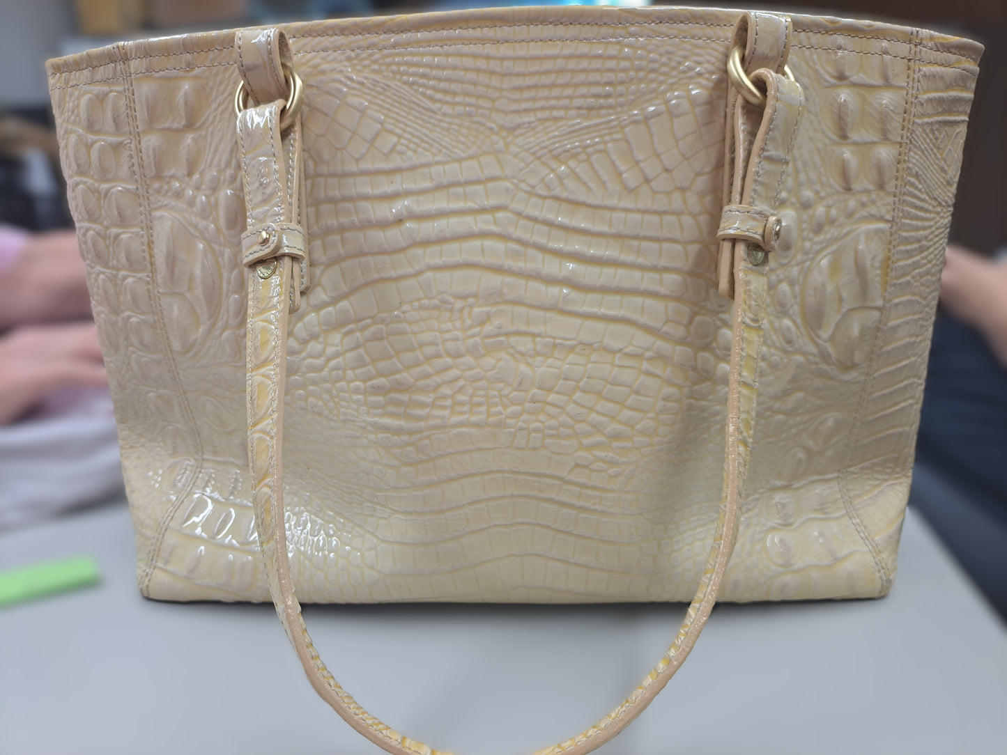 Brahmin Leather Croc Embossed Cream Tote *previously loved*