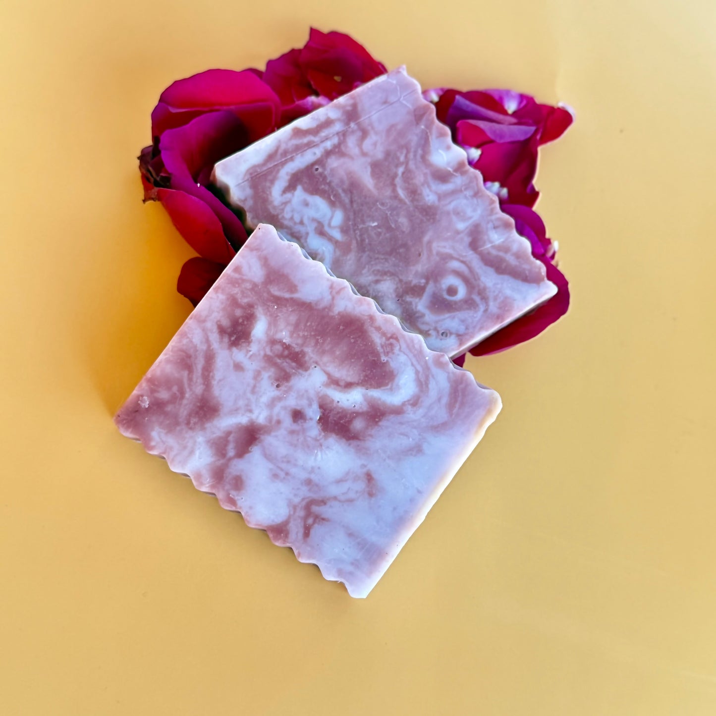 Bloom Bar – Rose-Infused